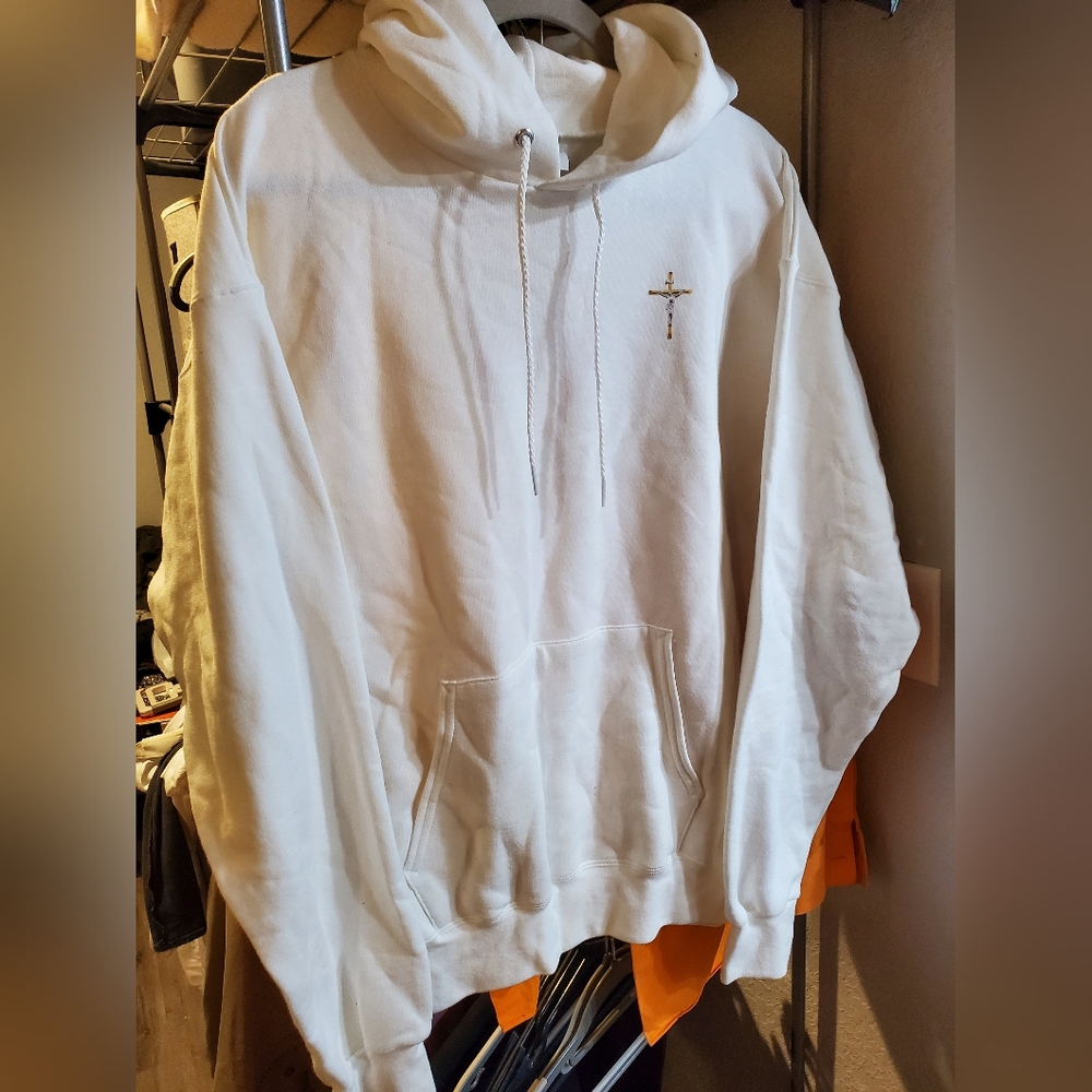 NEW white hoddie NWOT
